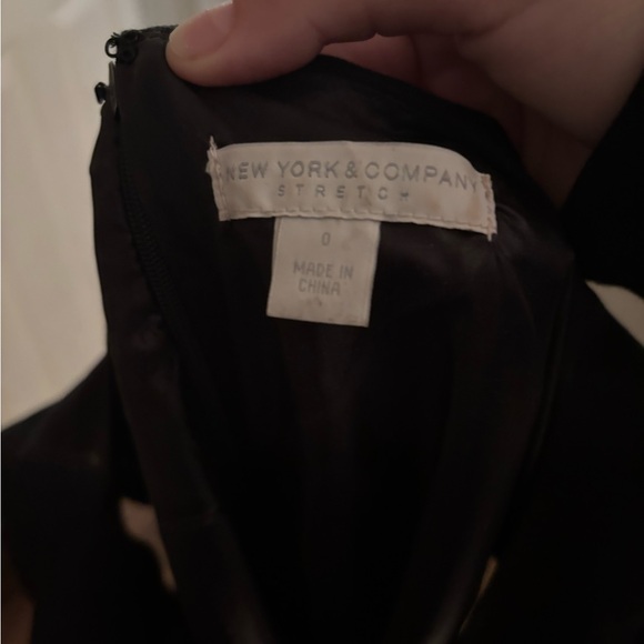 black work dress - Picture 3 of 3